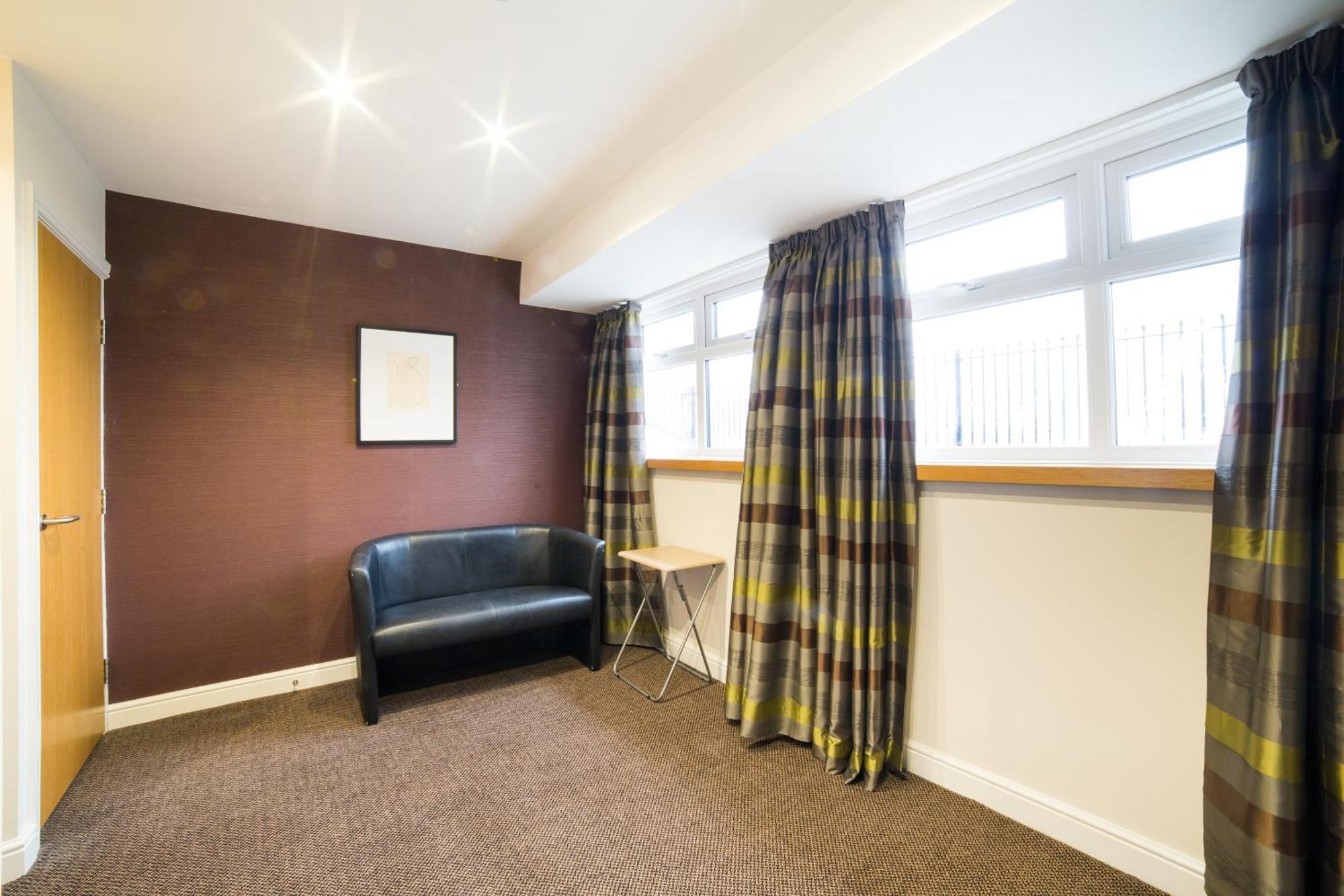 Oyo Imperial Hotel Barrow-in-Furness Eksteriør billede