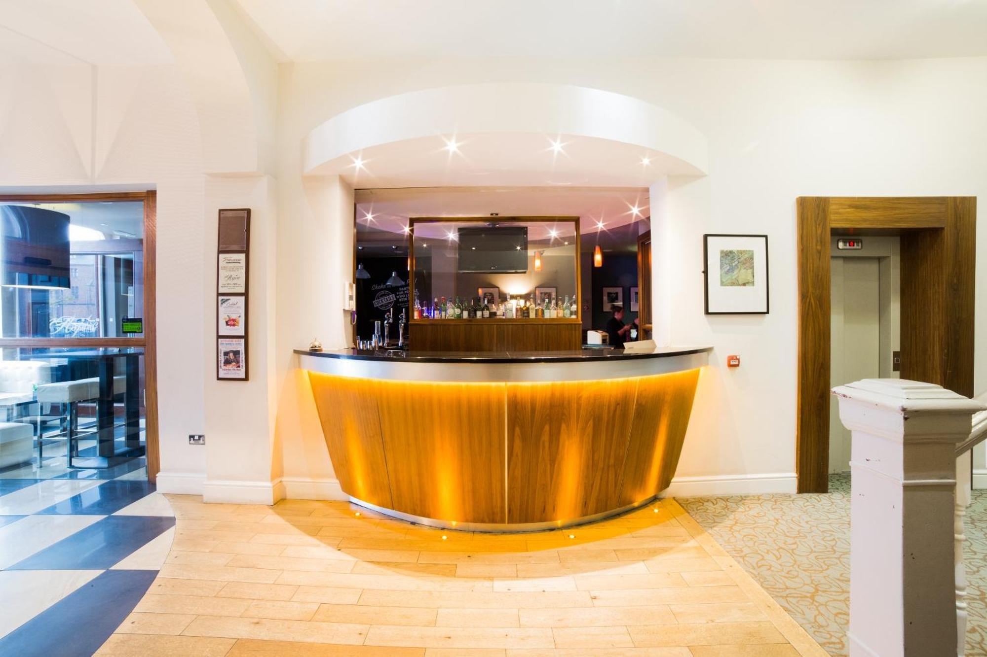 Oyo Imperial Hotel Barrow-in-Furness Eksteriør billede