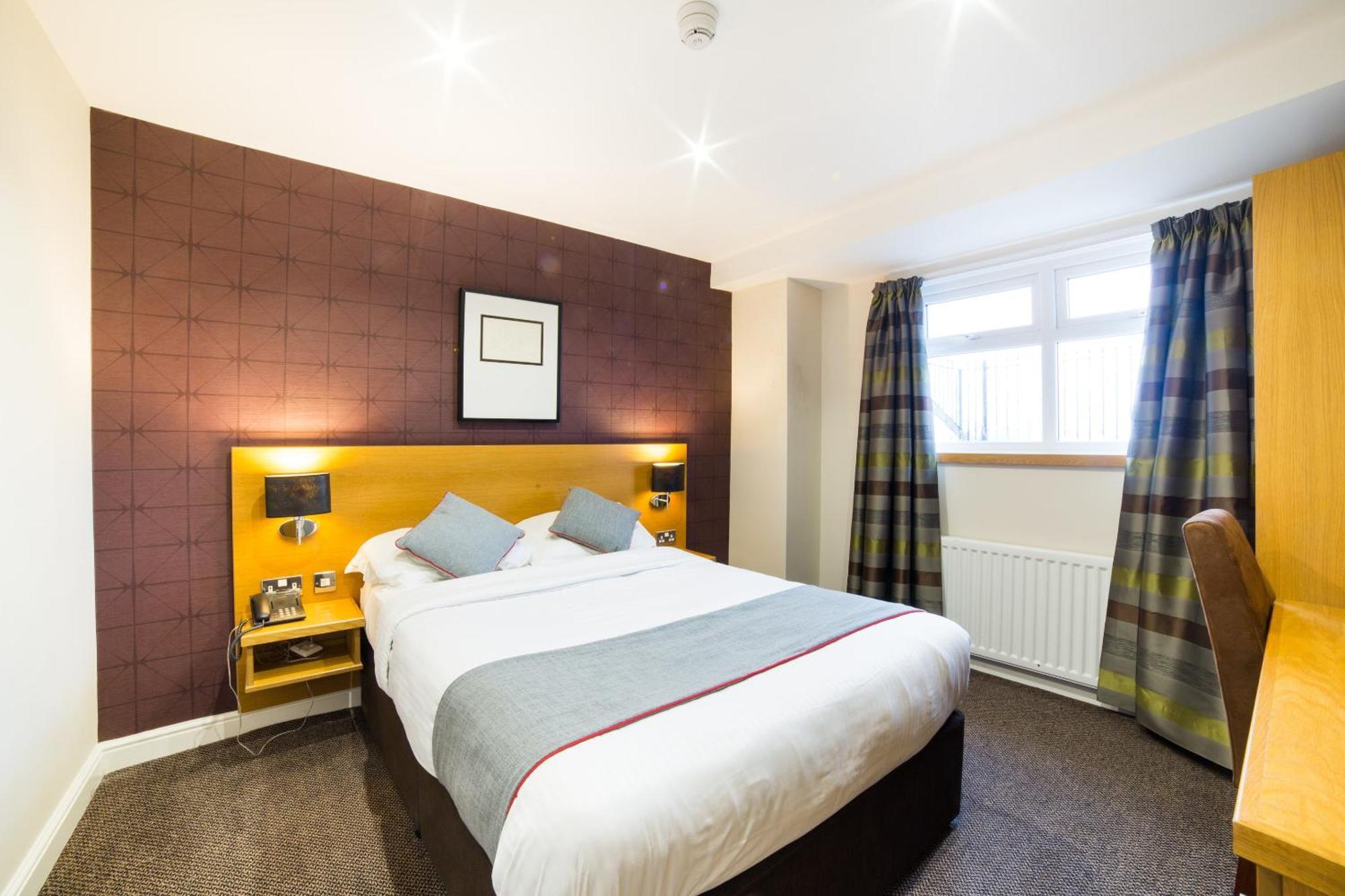 Oyo Imperial Hotel Barrow-in-Furness Eksteriør billede