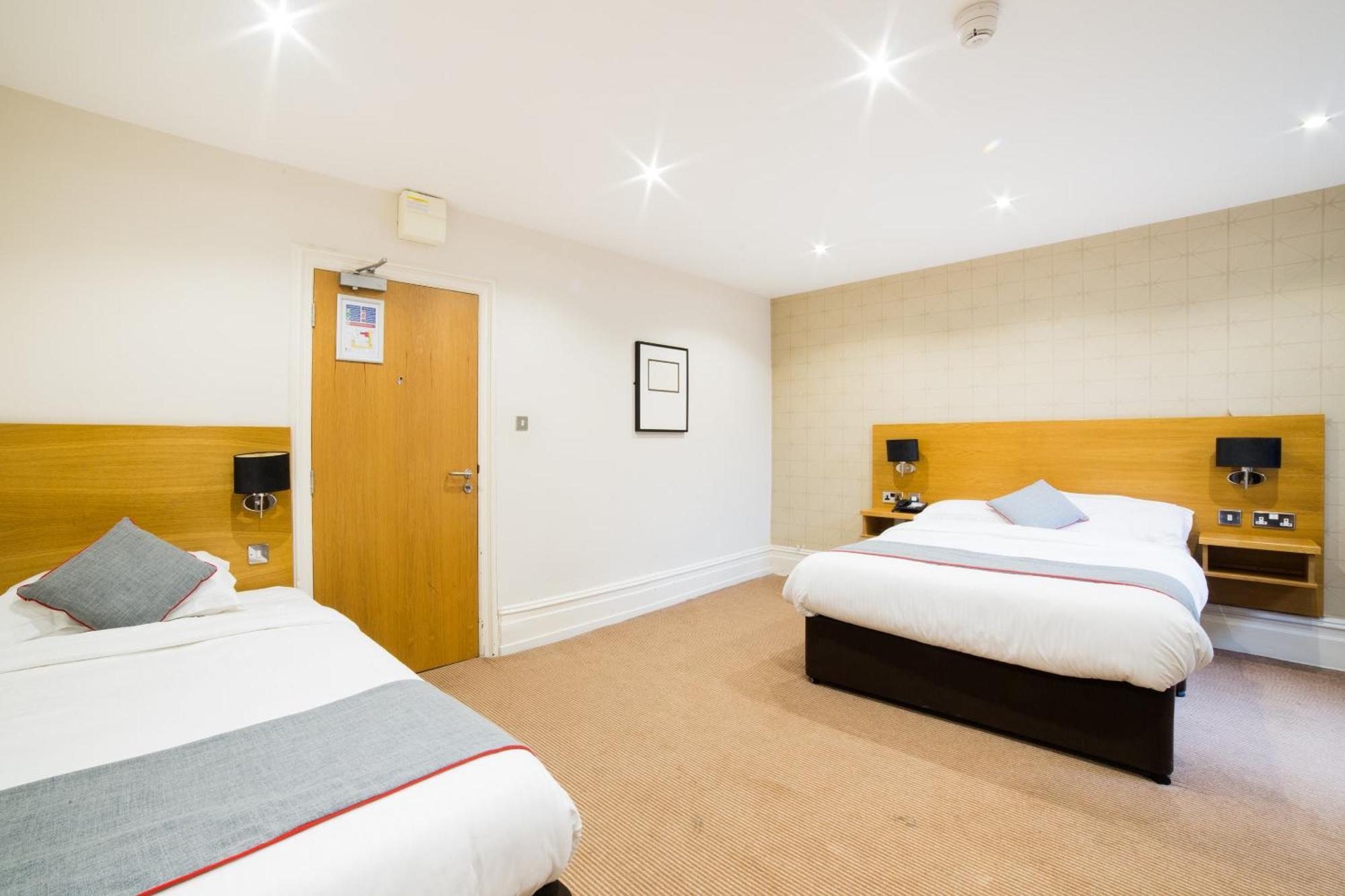 Oyo Imperial Hotel Barrow-in-Furness Eksteriør billede