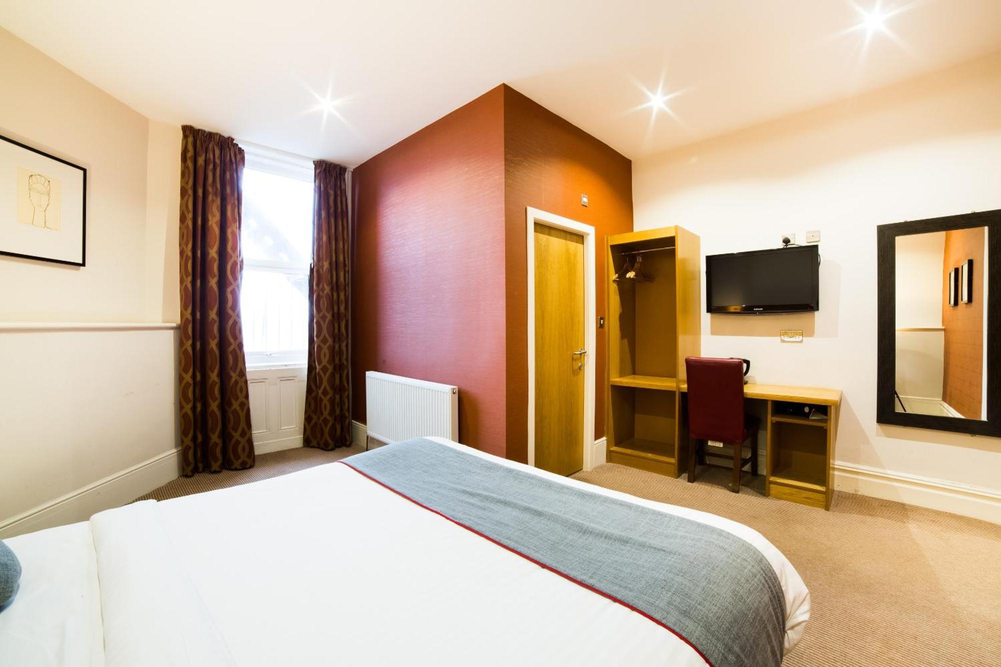 Oyo Imperial Hotel Barrow-in-Furness Eksteriør billede